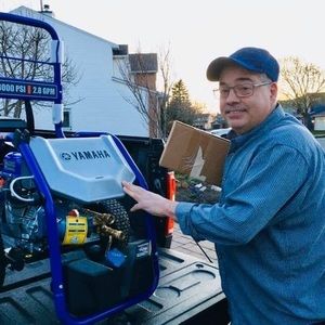 Meet your Posher, Eddie